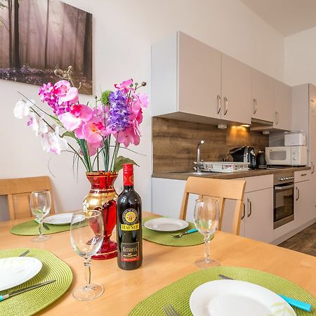 Goldfisch Apartment Am Augartenpark เวียนนา ภายนอก รูปภาพ